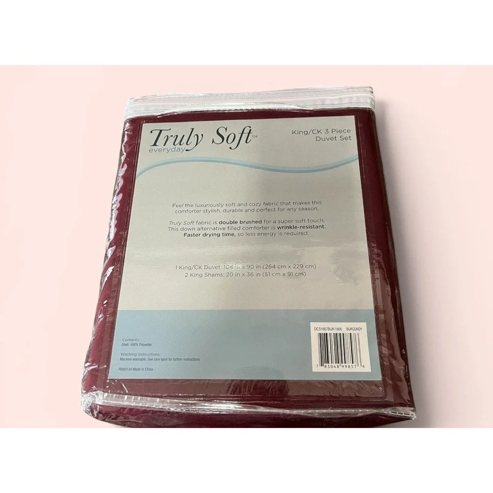 Truly Soft Everyday King CK 3 Piece Duvet Set Burgundy 104 x 90 2 Shams 20 x 36